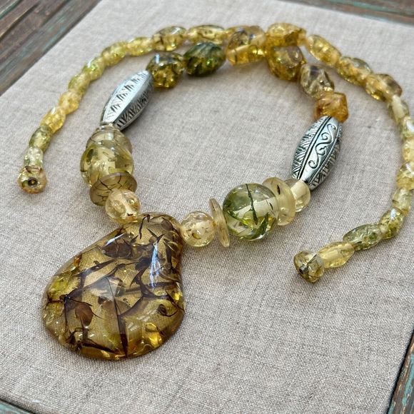 Chunky Vintage Confetti Lucite Faux Amber Graduated Bead Necklace 15" Retro MCM